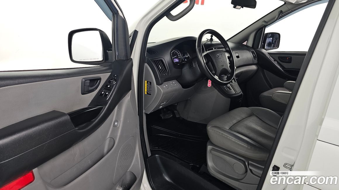 Hyundai Starex 2019