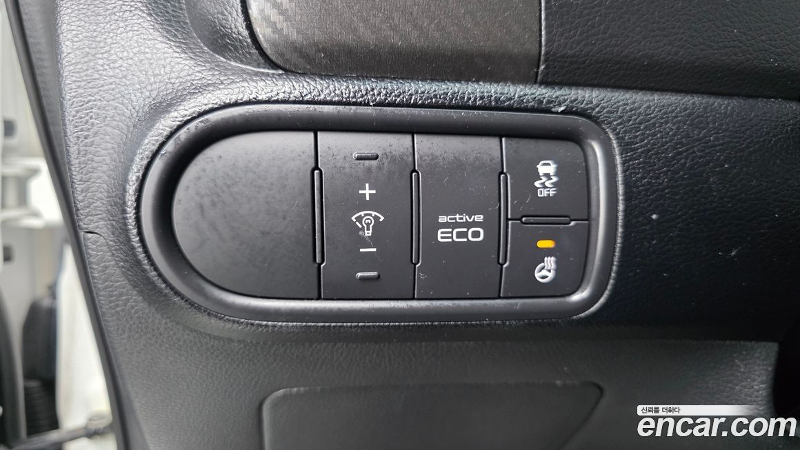 Kia K3 2015