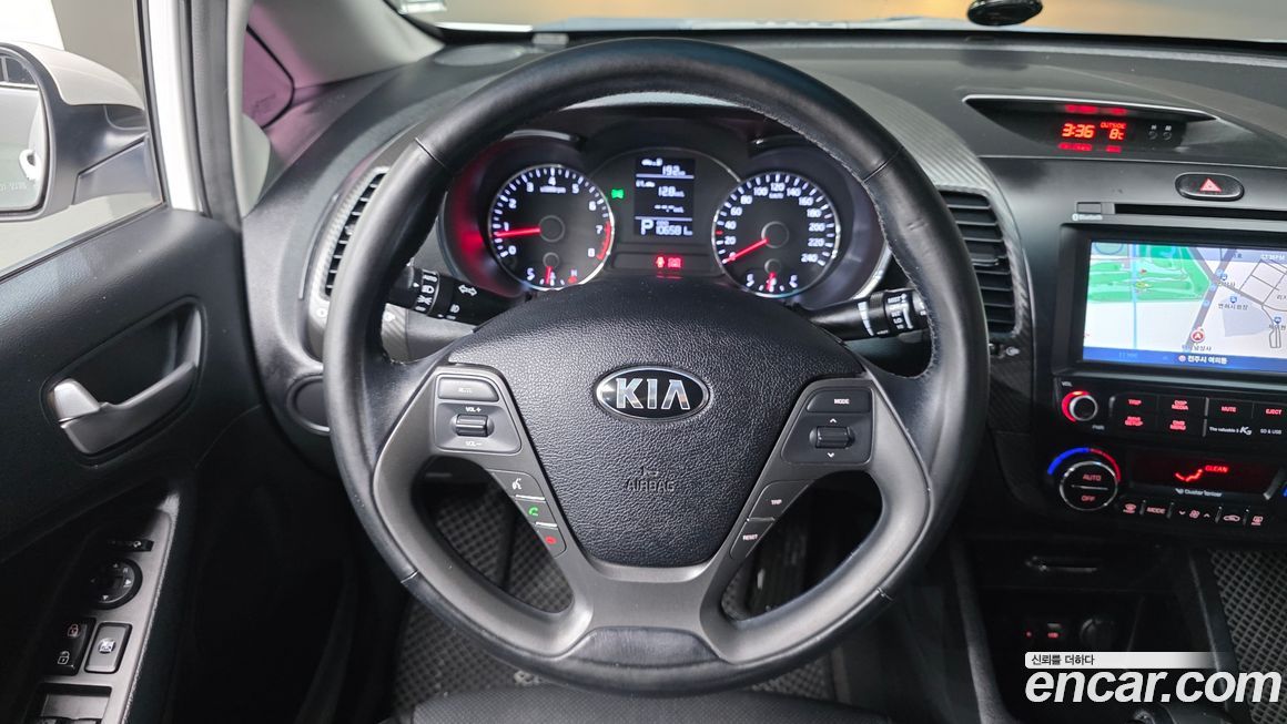 Kia K3 2015