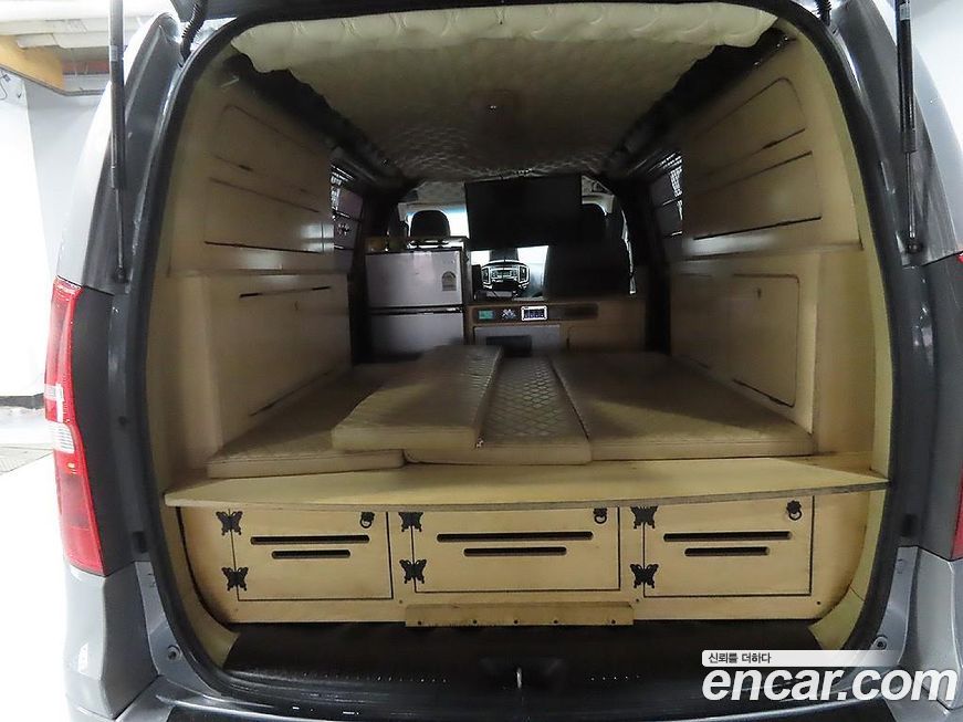 Hyundai Starex 2017