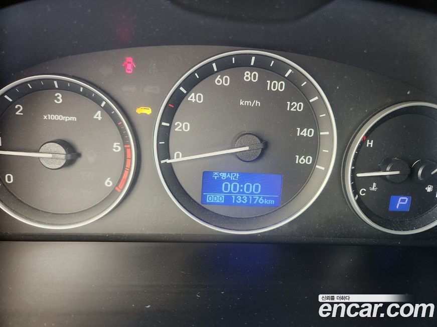 Hyundai Starex 2019