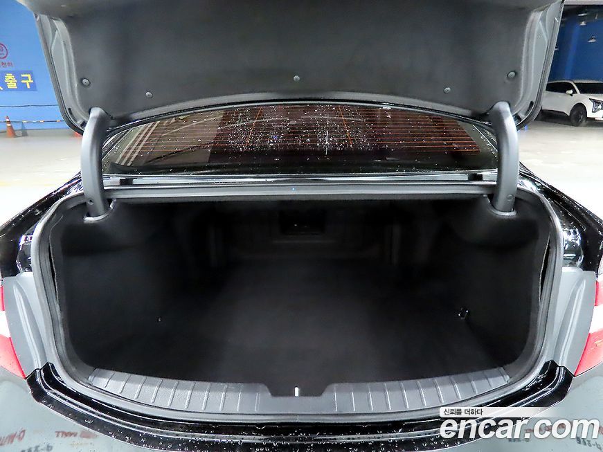 Hyundai Grandeur 2017