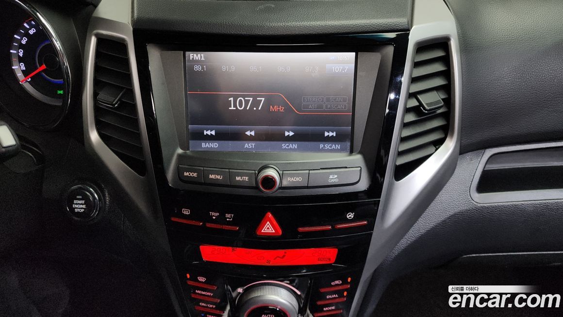 KG_Mobility_Ssangyong TIBOLI 2015