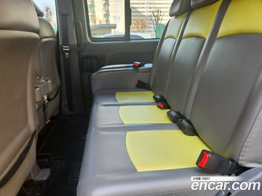 Hyundai Starex 2019
