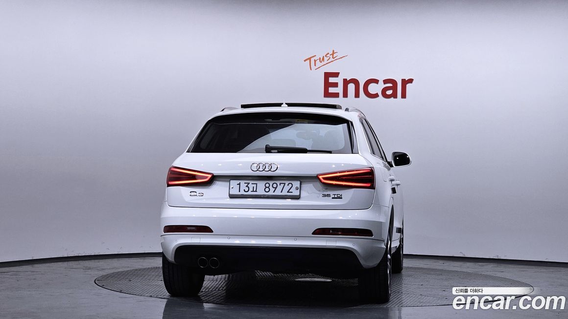 Audi Q3 2015