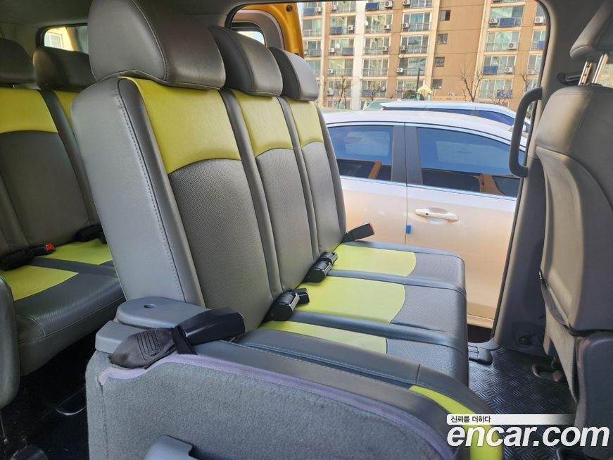 Hyundai Starex 2019