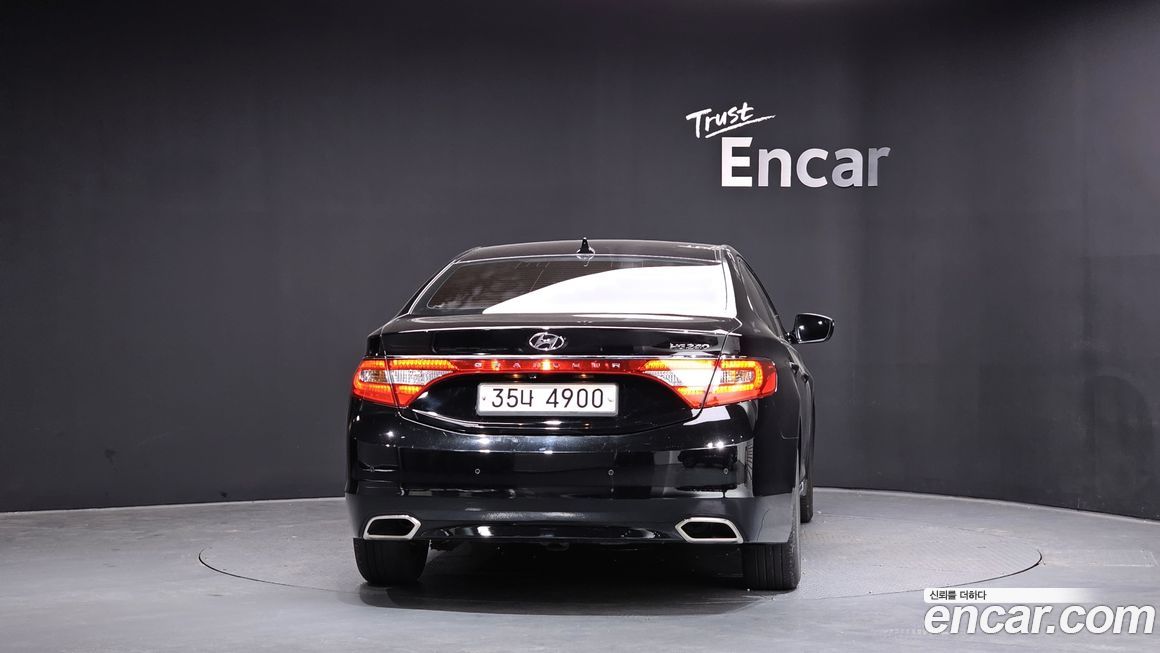 Hyundai Grandeur 2015