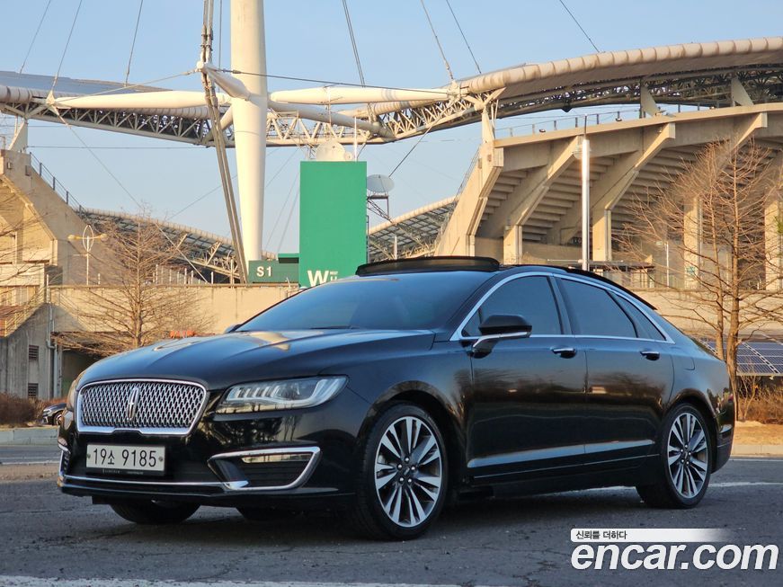 Lincoln MKZ 2020