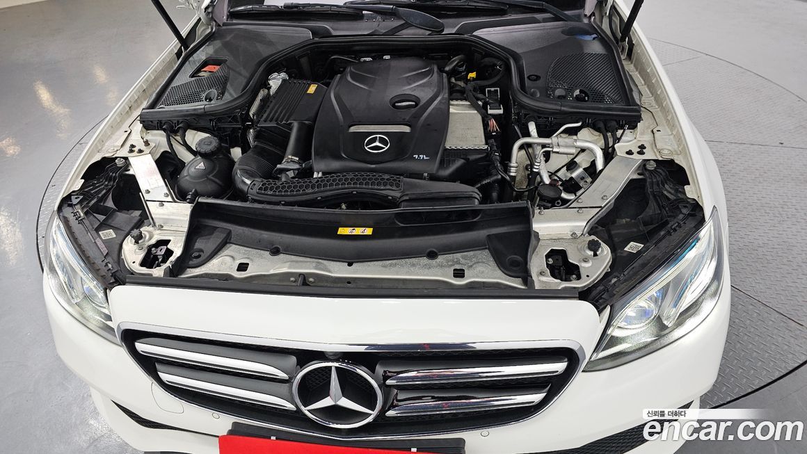 Mercedes-Benz E-Class 2017