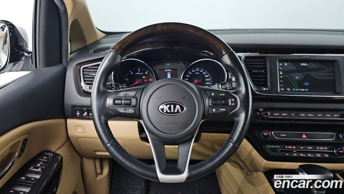 Kia Canival 2019