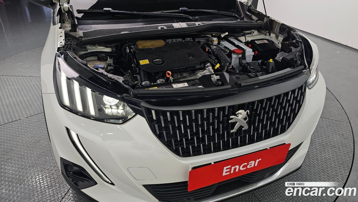 Peugeot 2008 2021