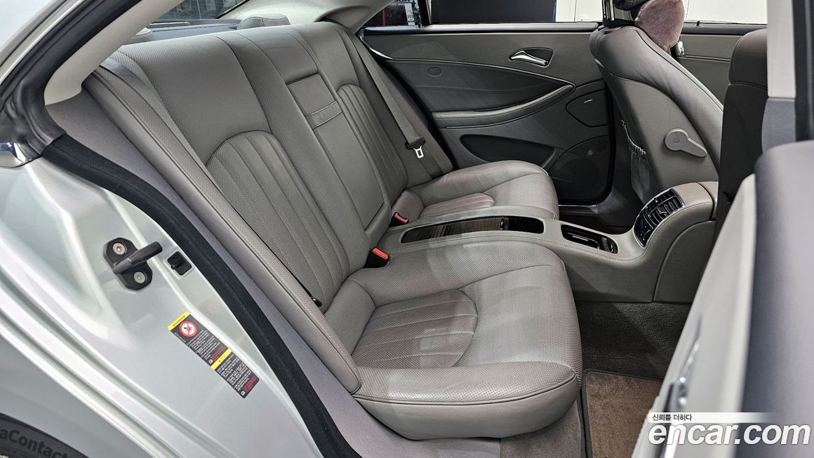 Mercedes-Benz CLS-Class 2010