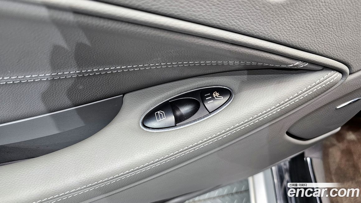 Mercedes-Benz CLS-Class 2010