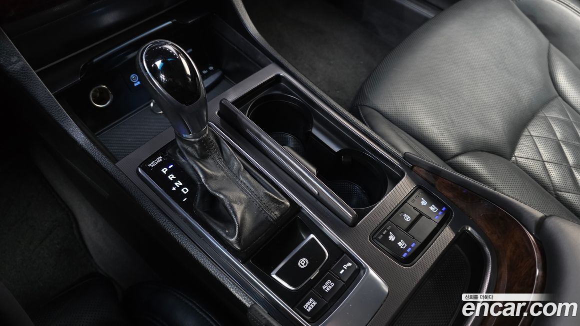 Hyundai Aslan 2015