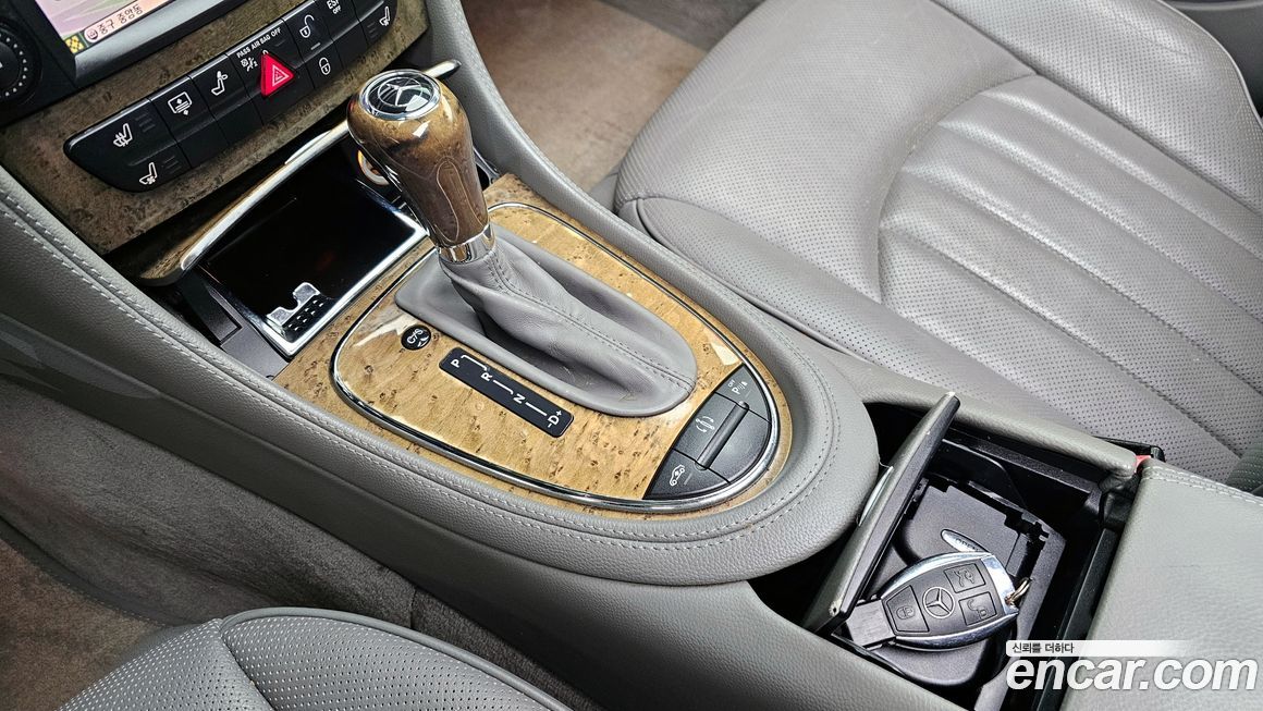 Mercedes-Benz CLS-Class 2010