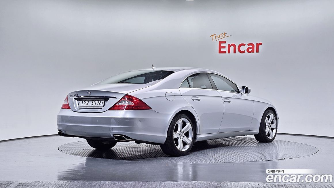 Mercedes-Benz CLS-Class 2010
