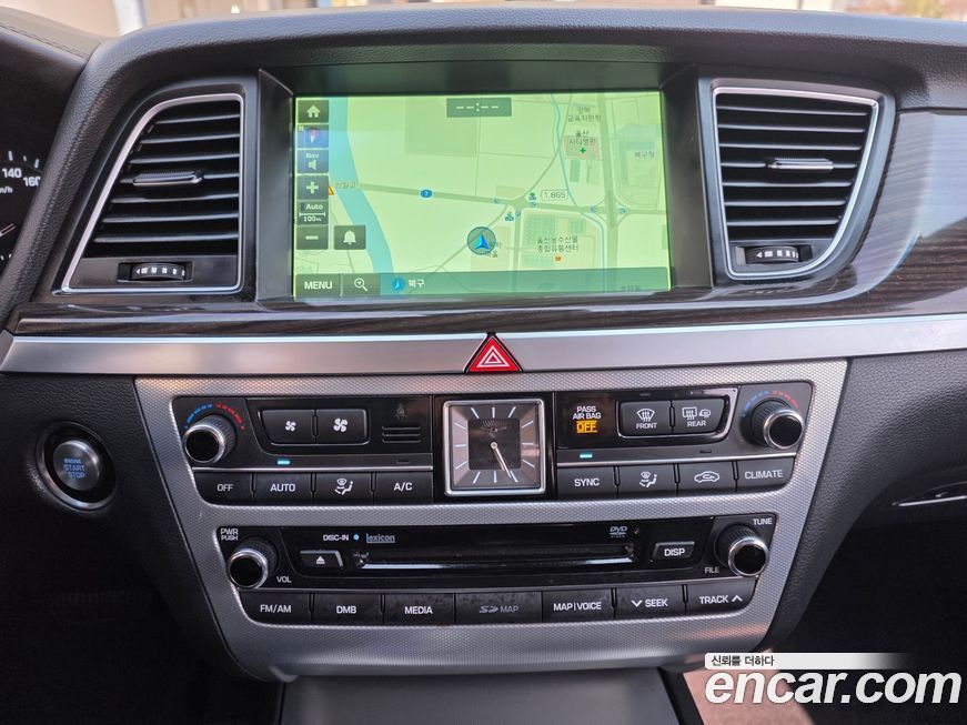 Genesis G80 2017