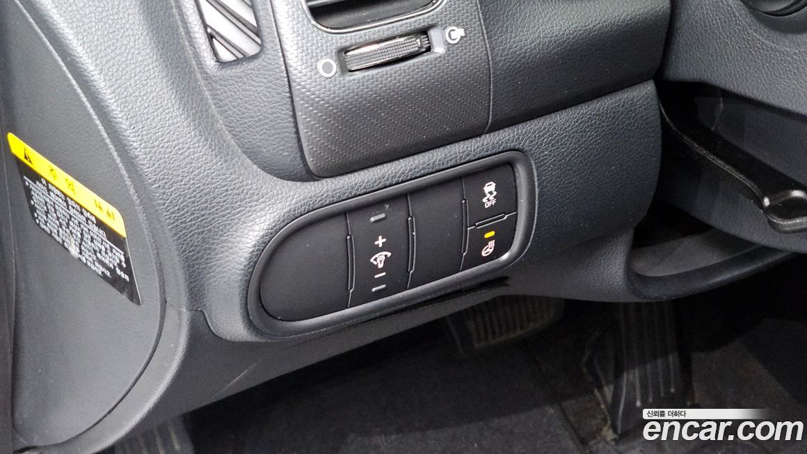 Kia K3 2016
