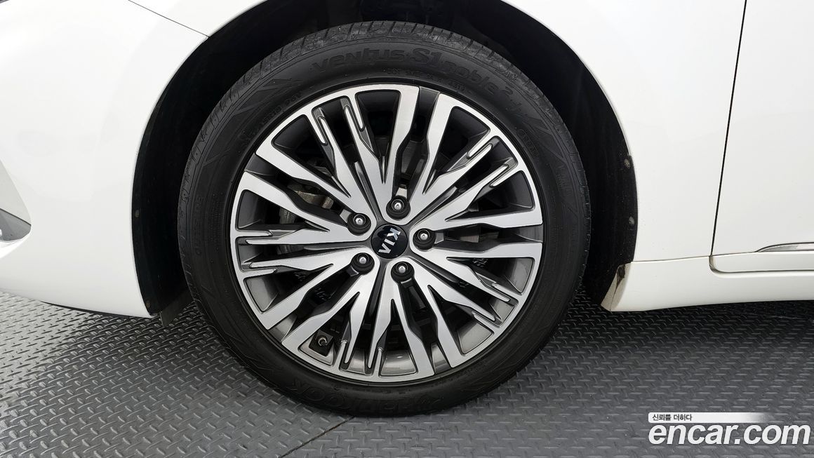 Kia K7 2020