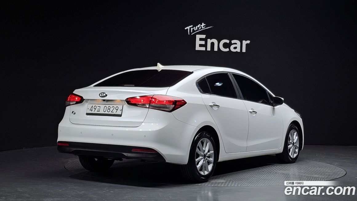 Kia K3 2016