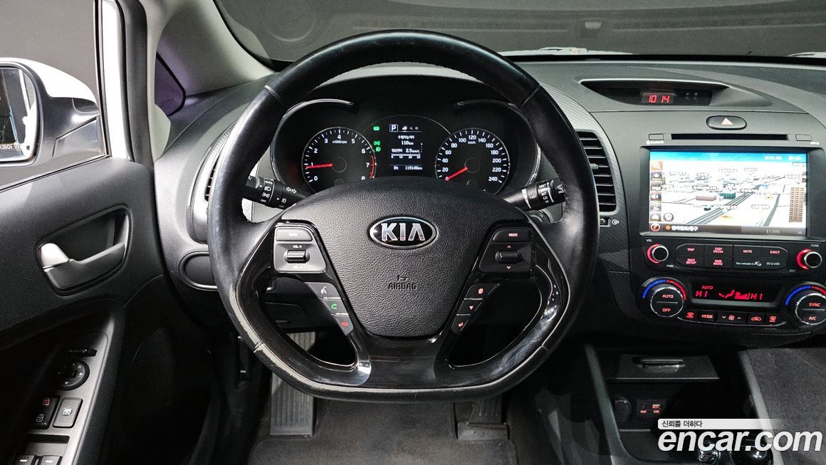Kia K3 2016
