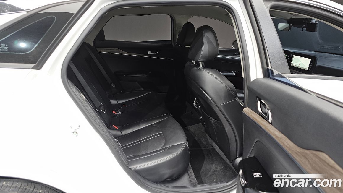Kia K5 2021