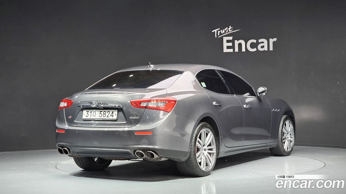 Maserati Ghibli 2017