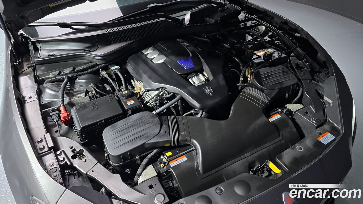 Maserati Ghibli 2017