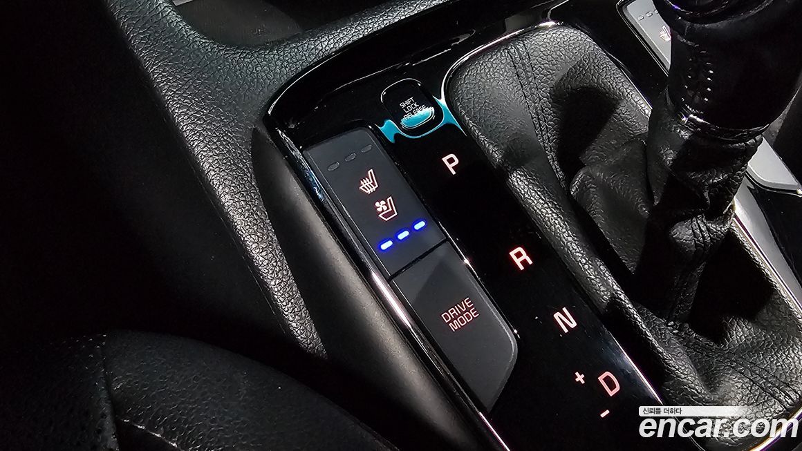 Kia K3 2016