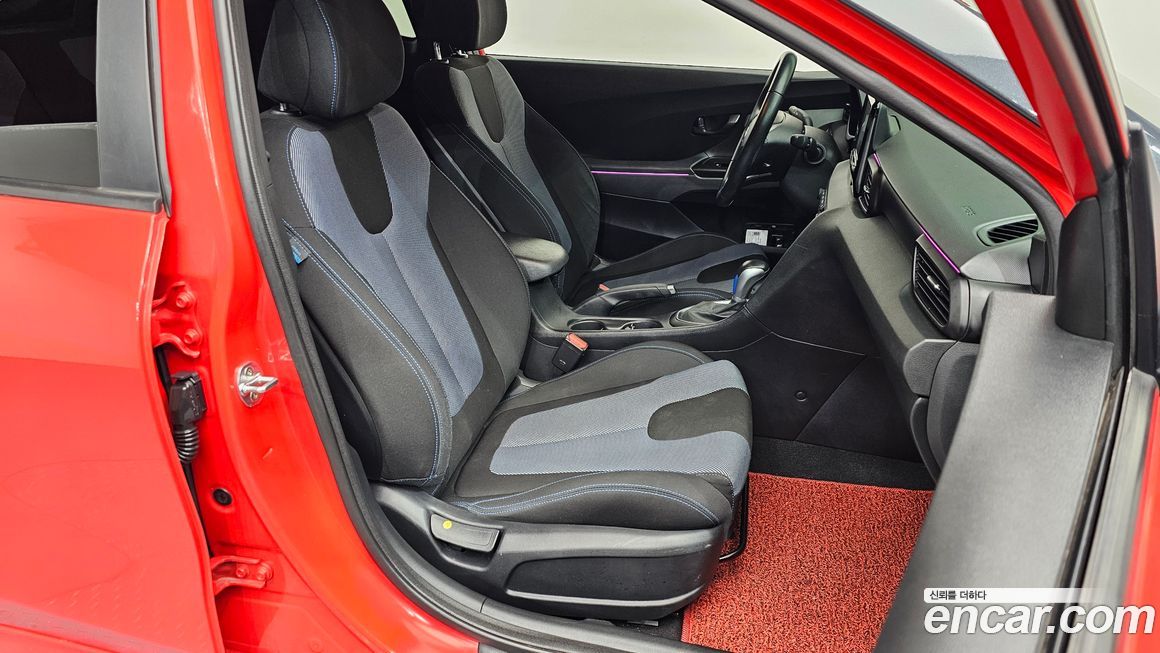 Hyundai Veloster 2018