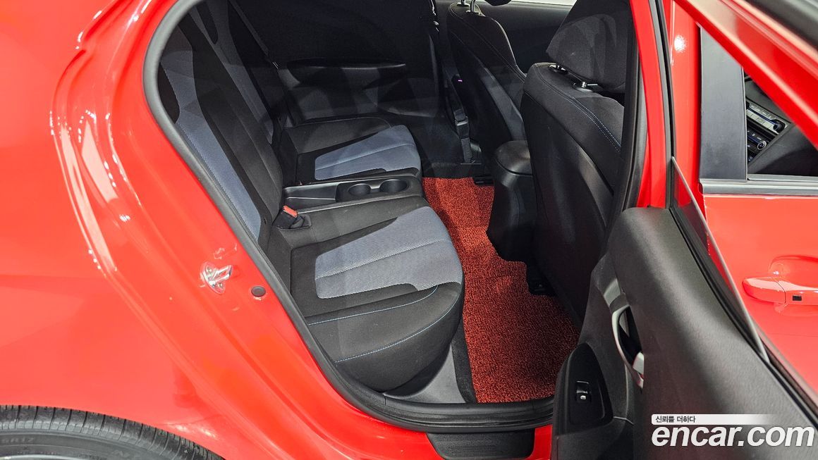 Hyundai Veloster 2018