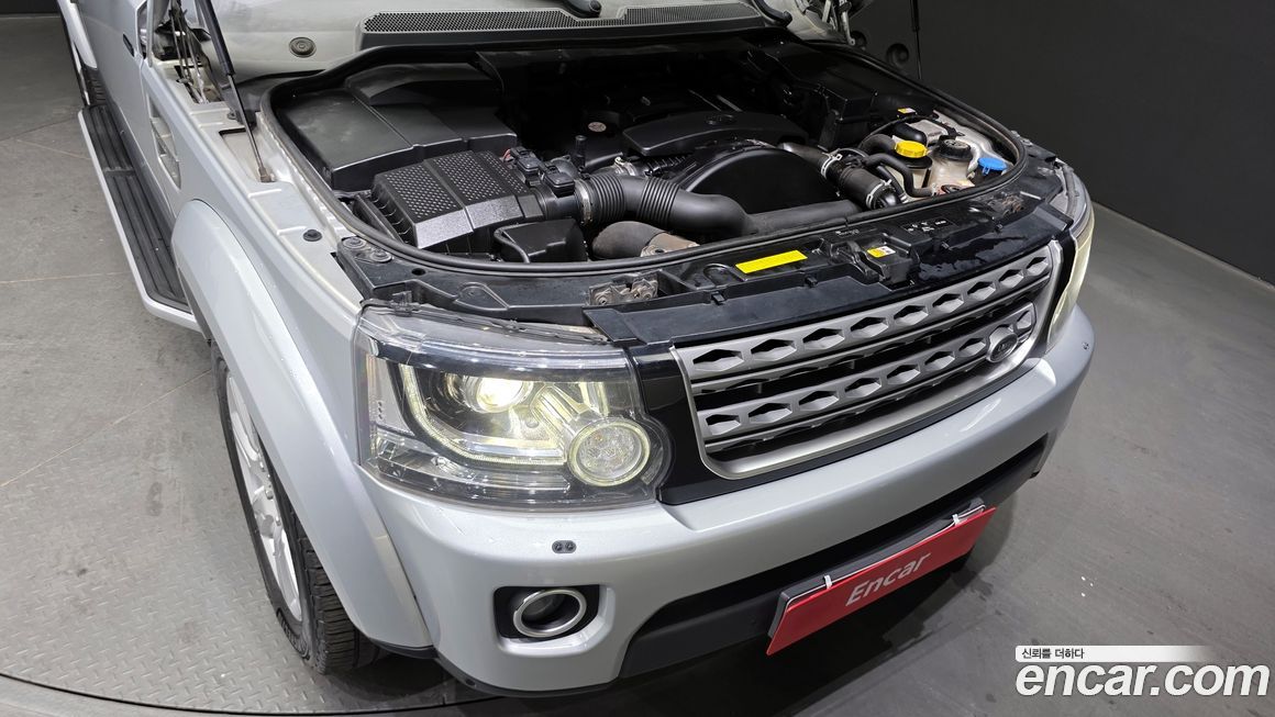 Land Rover Discovery 2015
