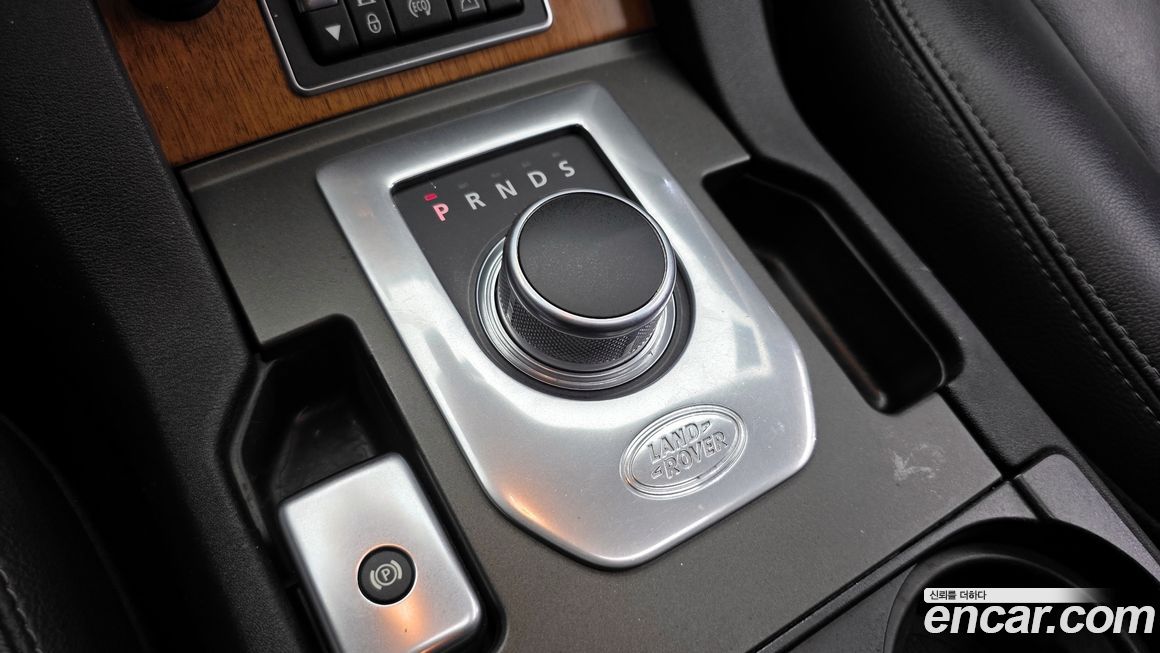 Land Rover Discovery 2015