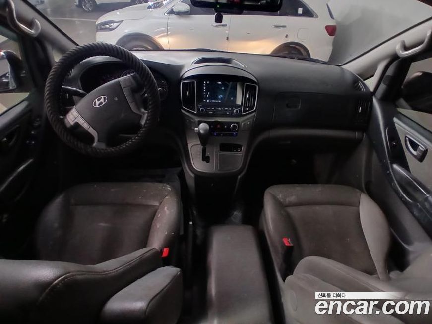 Hyundai Starex 2017