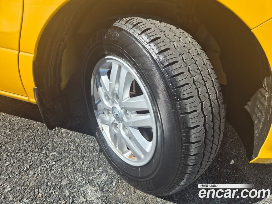 Hyundai Starex 2019