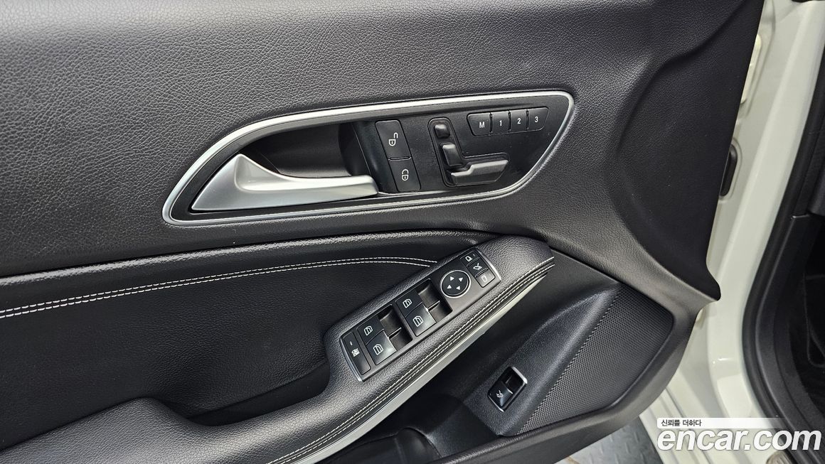 Mercedes-Benz CLA-Class 2014