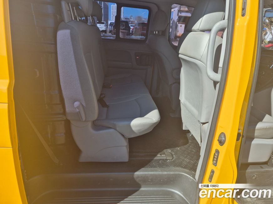 Hyundai Starex 2019