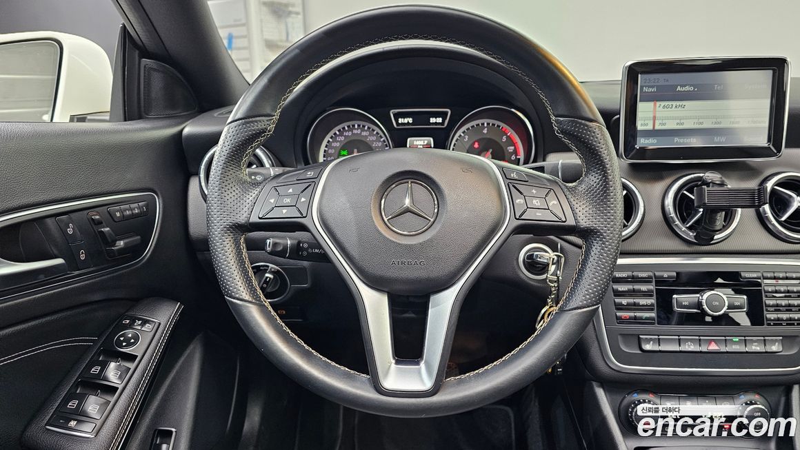 Mercedes-Benz CLA-Class 2014