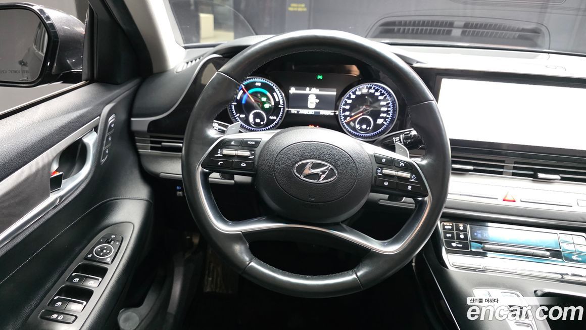 Hyundai Grandeur 2020