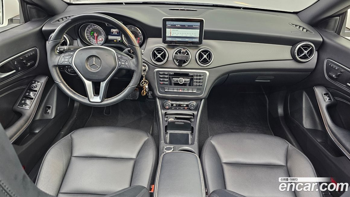 Mercedes-Benz CLA-Class 2014