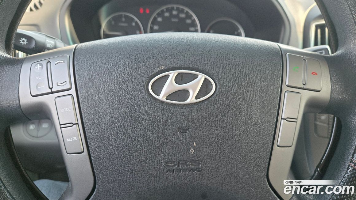 Hyundai Starex 2016
