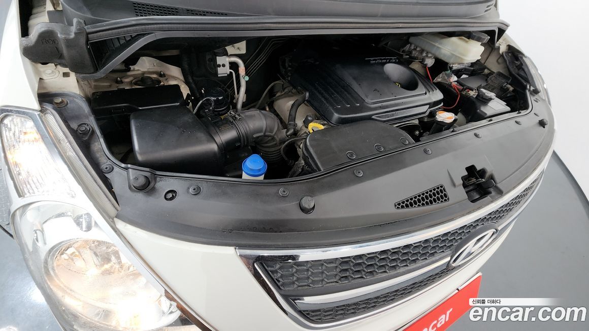 Hyundai Starex 2011