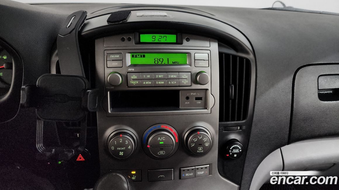 Hyundai Starex 2011
