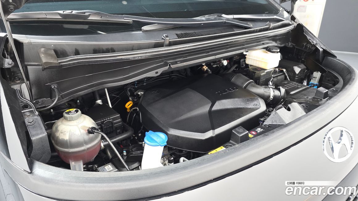 Hyundai Staria 2022