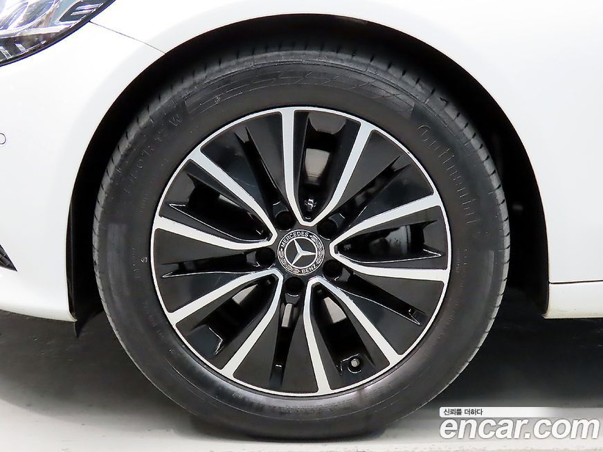 Mercedes-Benz C-Class 2019