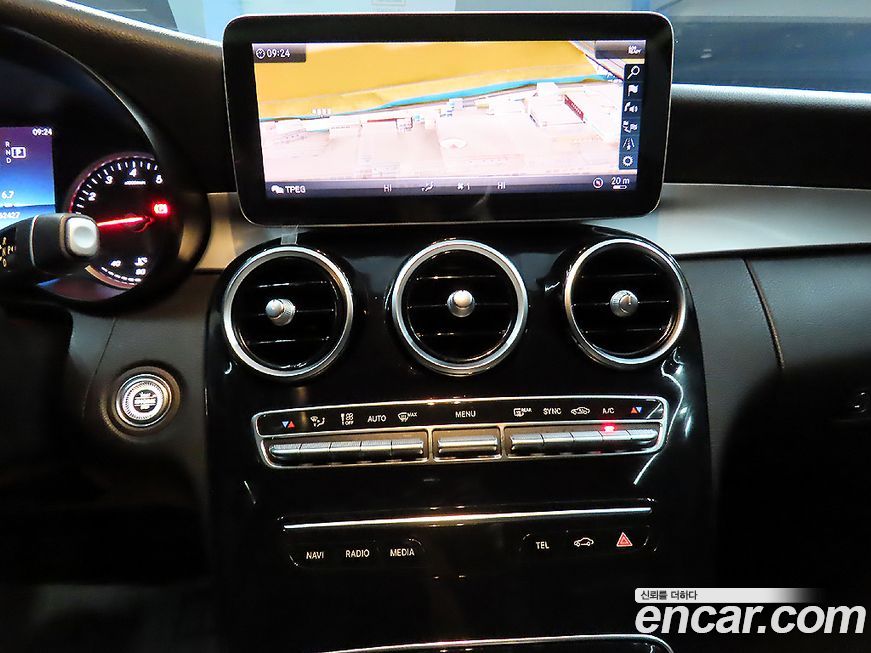 Mercedes-Benz C-Class 2019