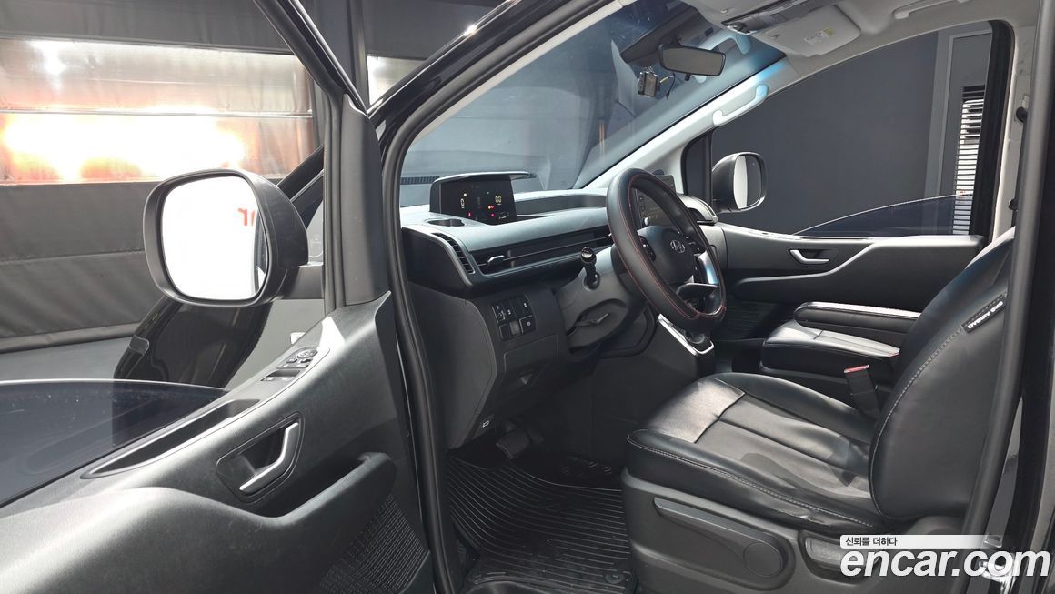 Hyundai Staria 2022