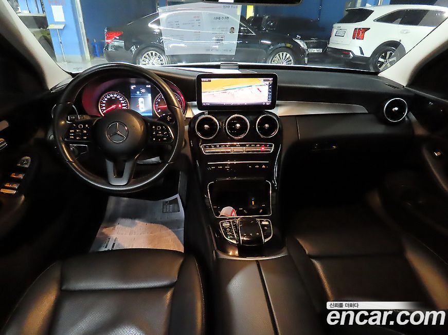 Mercedes-Benz C-Class 2019