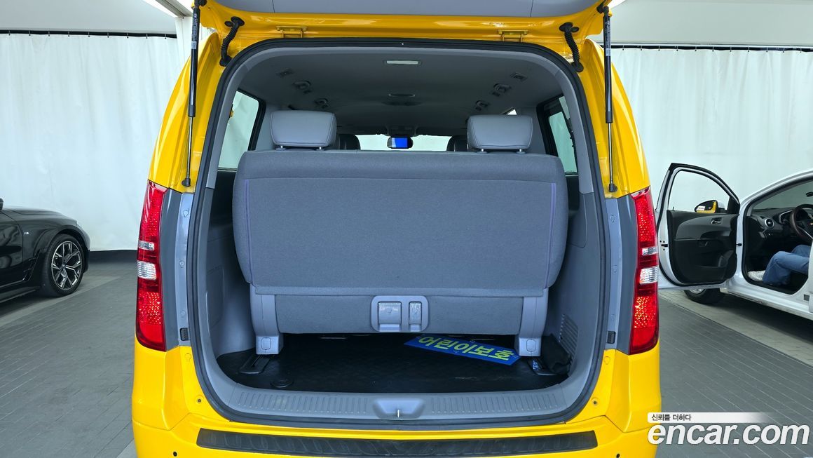 Hyundai Starex 2018