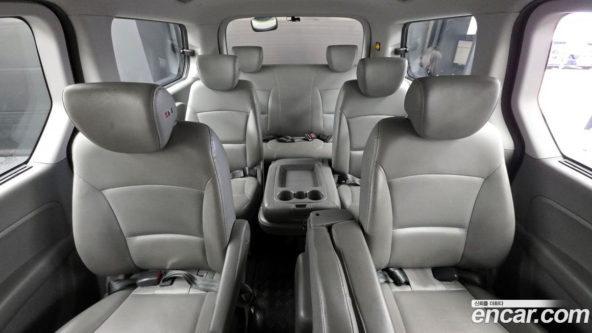 Hyundai Starex 2018